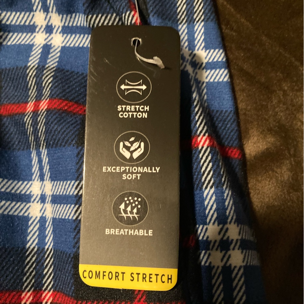 Body Glove, size large, new with tags, plaid, comfy lounge/pj pants, so soft - Picture 3 of 8